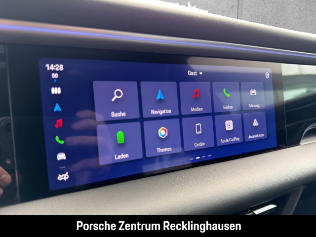 Porsche Macan 4