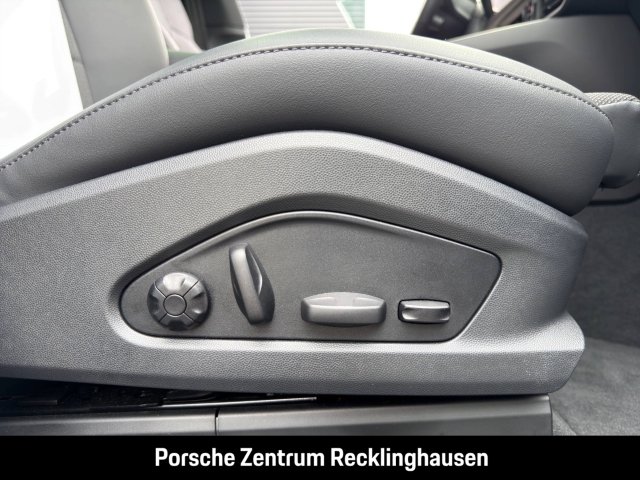Porsche Macan 4