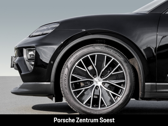 Porsche Macan Electric 4/21-Zoll/PASM/Panoramadach/BOSE