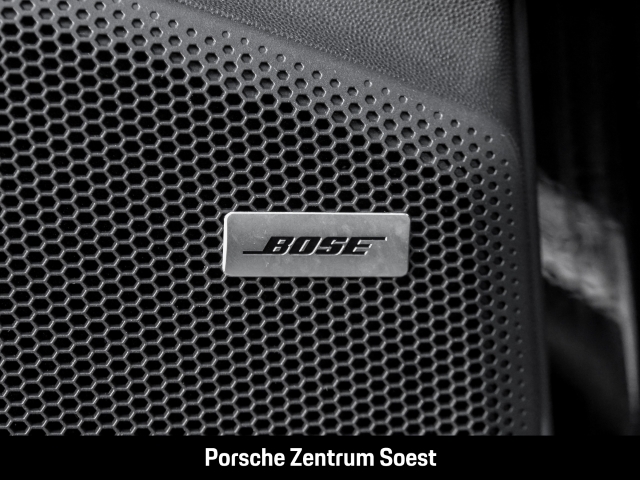 Porsche Macan Electric 4/21-Zoll/PASM/Panoramadach/BOSE