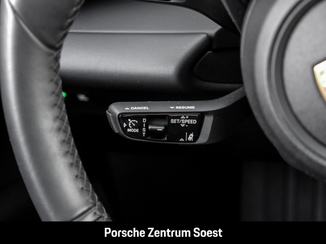 Porsche Macan Electric 4/21-Zoll/PASM/Panoramadach/BOSE
