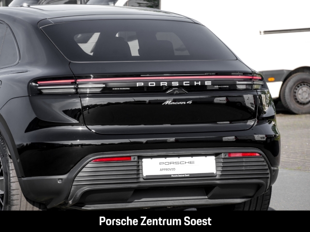 Porsche Macan Electric 4/21-Zoll/PASM/Panoramadach/BOSE