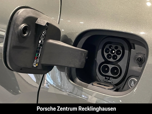 Porsche Macan 4 Clubleder LED-Matrix Abstandstempomat