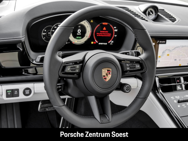 Porsche Panamera 4 E-Hybrid