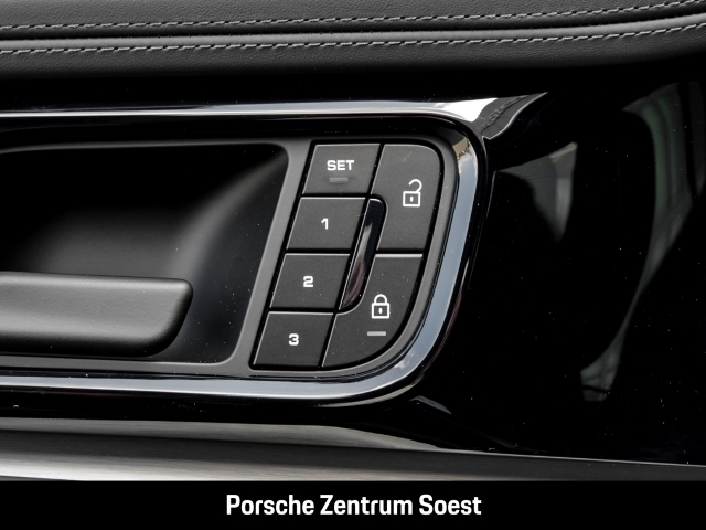 Porsche Panamera 4 E-Hybrid/21-Zoll/Panoramadach/BOSE