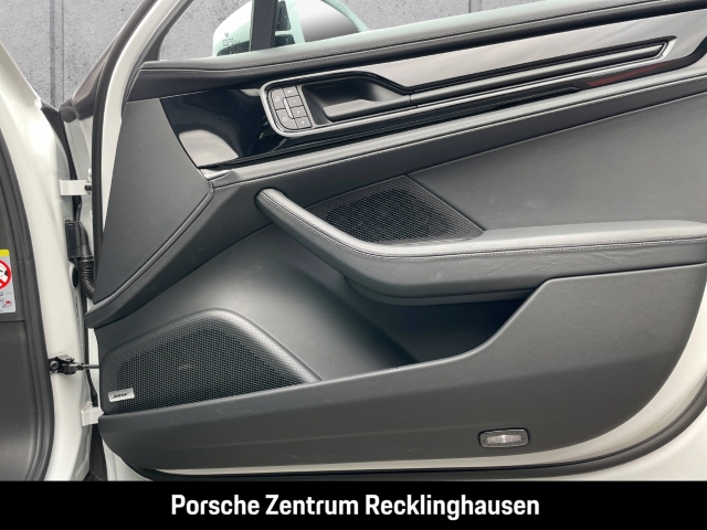 Porsche Panamera 4S E-Hybrid InnoDrive HA-Lenkung Head-Up