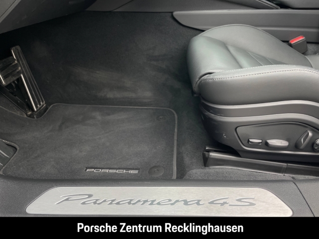 Porsche Panamera 4S E-Hybrid InnoDrive HA-Lenkung Head-Up