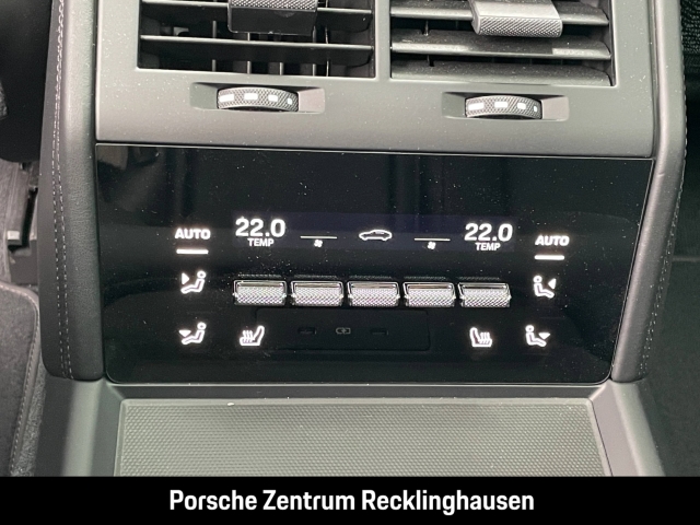 Porsche Panamera 4S E-Hybrid InnoDrive HA-Lenkung Head-Up