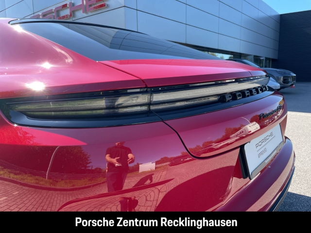 Porsche Panamera GTS InnoDrive HA-Lenkung Head-Up 21-Zoll