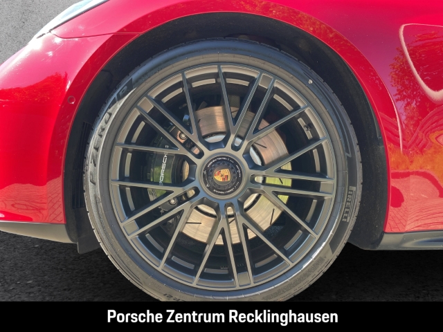 Porsche Panamera GTS InnoDrive HA-Lenkung Head-Up 21-Zoll