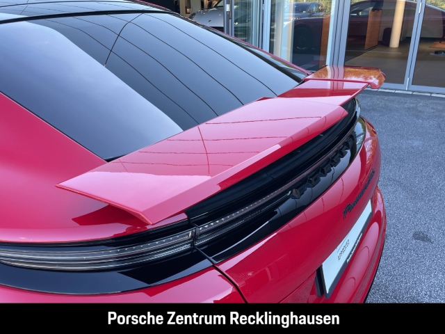 Porsche Panamera GTS InnoDrive HA-Lenkung Head-Up 21-Zoll