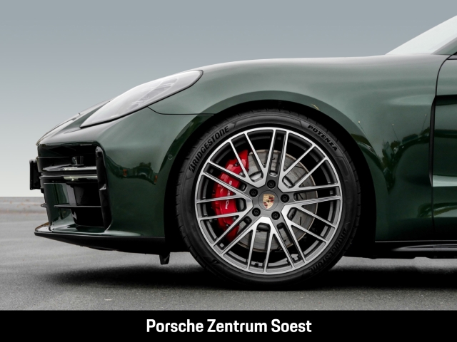 Porsche Panamera GTS/Hinterachslenkung/Panoramadach/BOSE