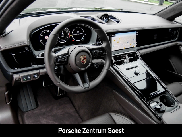 Porsche Panamera GTS/Hinterachslenkung/Panoramadach/BOSE