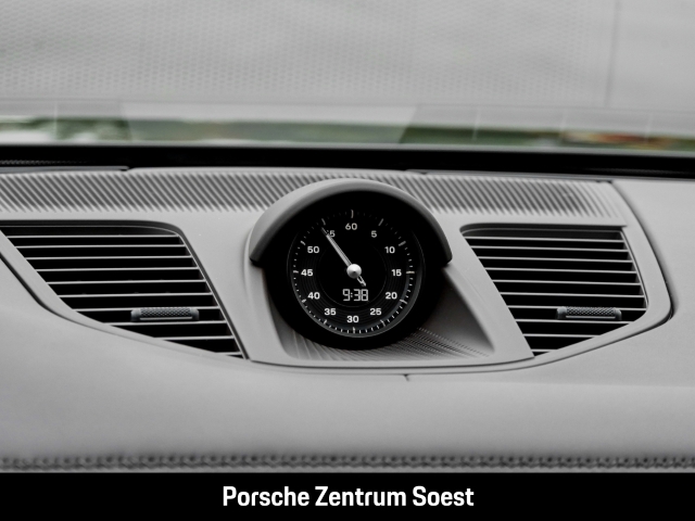 Porsche Panamera GTS/Hinterachslenkung/Panoramadach/BOSE