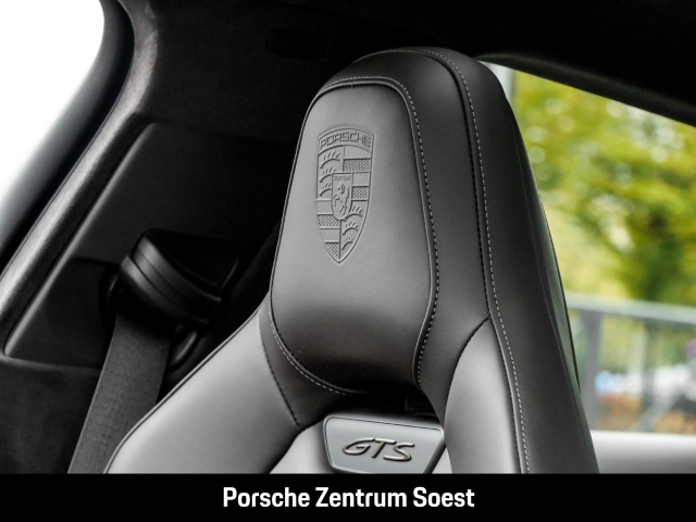 Porsche Panamera GTS/Hinterachslenkung/Panoramadach/BOSE