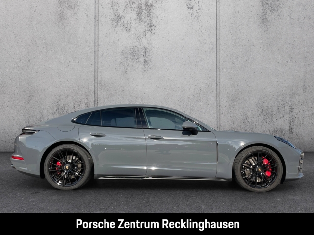 Porsche Panamera GTS HA-Lenkung InnoDrive Head-Up LED