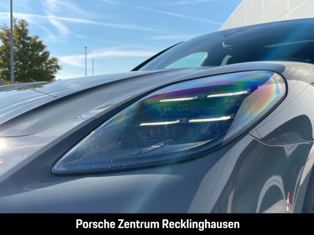 Porsche Panamera GTS HA-Lenkung InnoDrive Head-Up LED