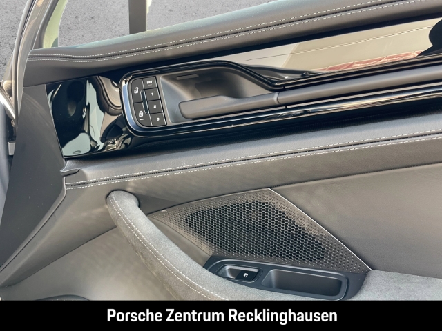 Porsche Panamera GTS HA-Lenkung InnoDrive Head-Up LED