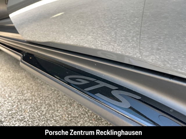 Porsche Panamera GTS HA-Lenkung InnoDrive Head-Up LED