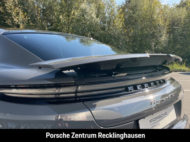 Porsche Panamera GTS HA-Lenkung InnoDrive Head-Up LED