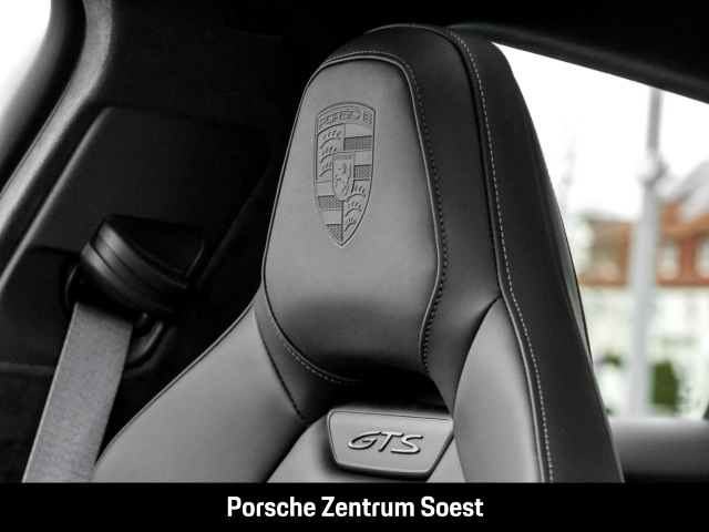 Porsche Panamera GTS