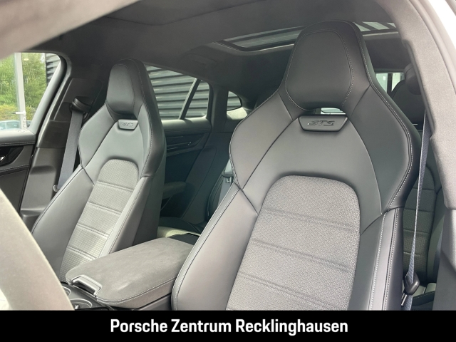 Porsche Panamera GTS Head-Up InnoDrive LED Sportabgas