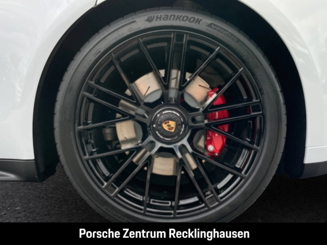 Porsche Panamera GTS Head-Up InnoDrive LED Sportabgas