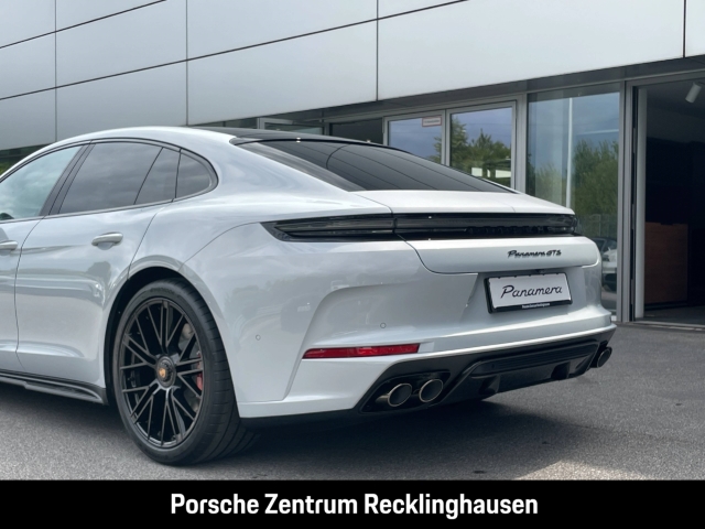 Porsche Panamera GTS Head-Up InnoDrive LED Sportabgas