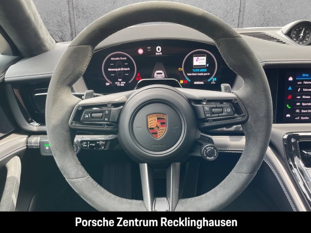 Porsche Panamera GTS Head-Up InnoDrive LED Sportabgas
