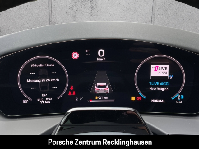 Porsche Panamera GTS Head-Up InnoDrive LED Sportabgas