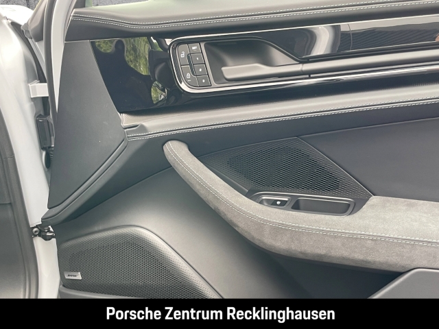 Porsche Panamera GTS Head-Up InnoDrive LED Sportabgas