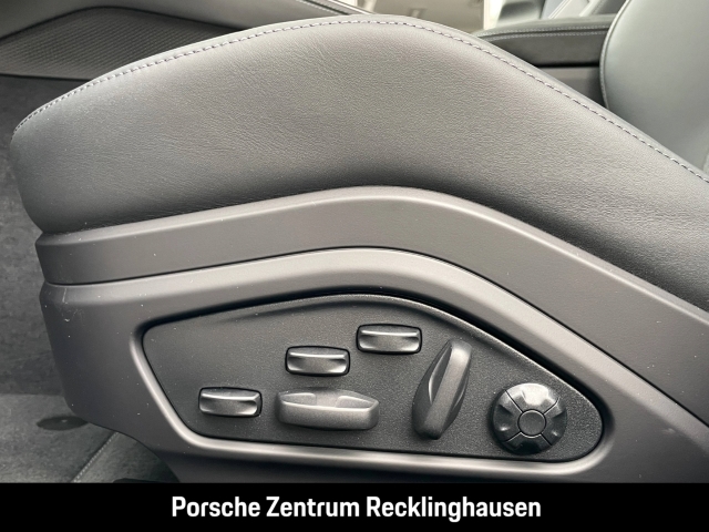 Porsche Panamera GTS Head-Up InnoDrive LED Sportabgas