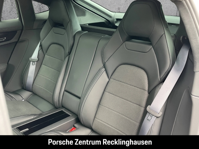 Porsche Panamera GTS Head-Up InnoDrive LED Sportabgas