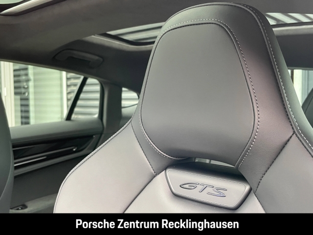 Porsche Panamera GTS Head-Up InnoDrive LED Sportabgas