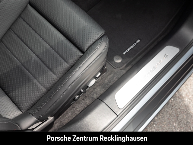 Porsche Panamera 4 E-Hybrid BOSE Panorama Surround-View