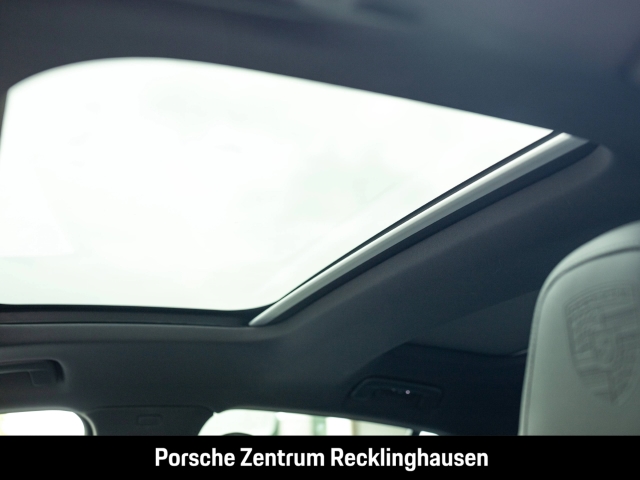Porsche Panamera 4 E-Hybrid BOSE Panorama Surround-View