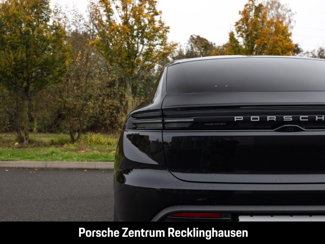 Porsche Macan bo Panorama Surround-View InnoDrive LED