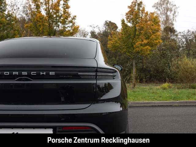 Porsche Macan bo Panorama Surround-View InnoDrive LED