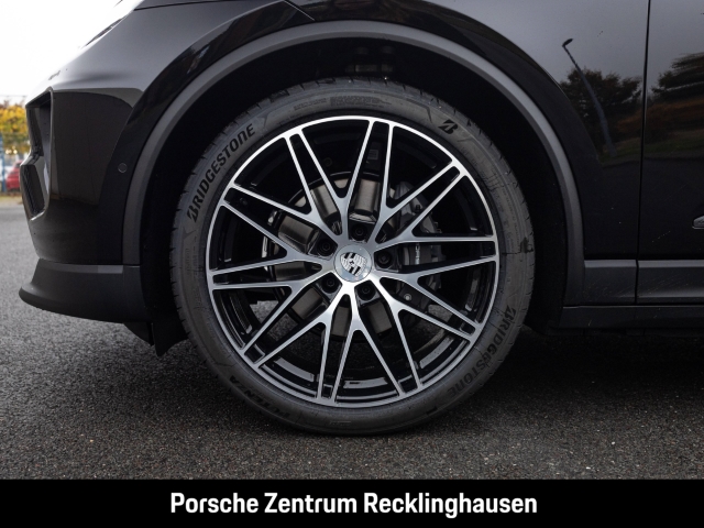 Porsche Macan bo Panorama Surround-View InnoDrive LED