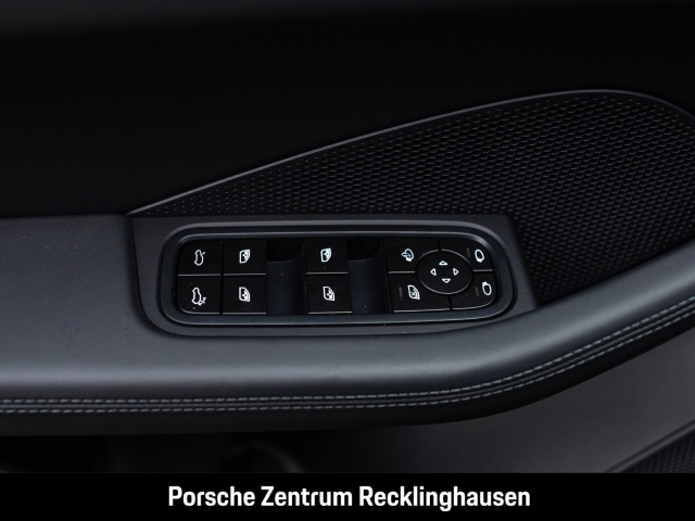 Porsche Macan bo Panorama Surround-View InnoDrive LED