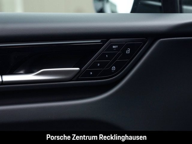 Porsche Macan bo Panorama Surround-View InnoDrive LED