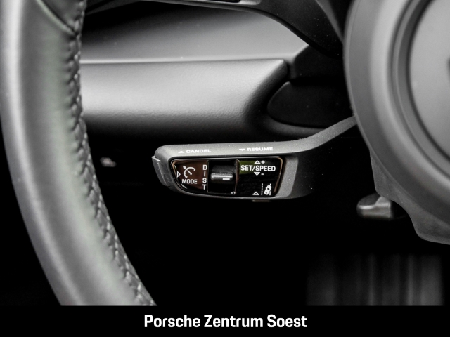 Porsche Macan Electric Basis/21-Zoll/Panoramadach/BOSE