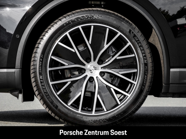 Porsche Macan Electric Basis/21-Zoll/Panoramadach/BOSE