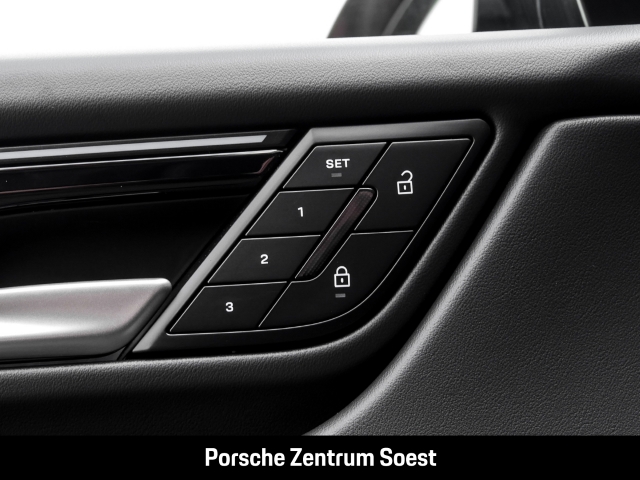 Porsche Macan Electric/21-Zoll/PASM/Panoramadach/BOSE