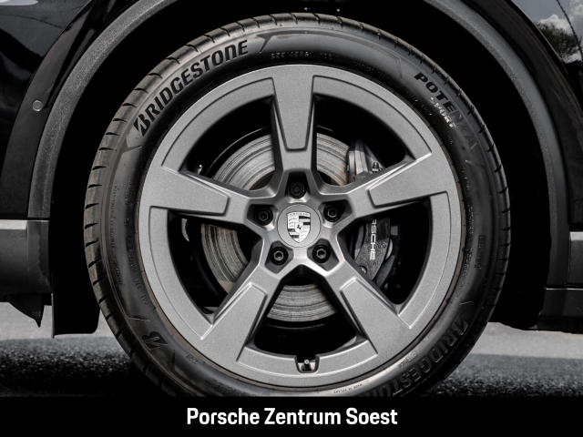 Porsche Macan Electric/21-Zoll/PASM/Panoramadach/BOSE