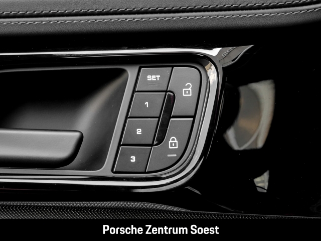 Porsche Panamera 4S E-Hybrid/Panorama/Surround-View/BOSE
