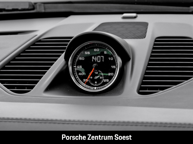 Porsche 991 Carrera 4/PTS: oakgrün/Sport-Chrono/BOSE