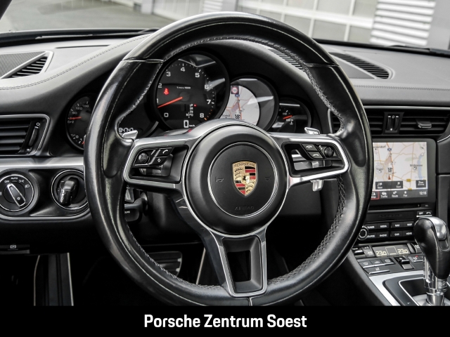 Porsche 991 Carrera 4
