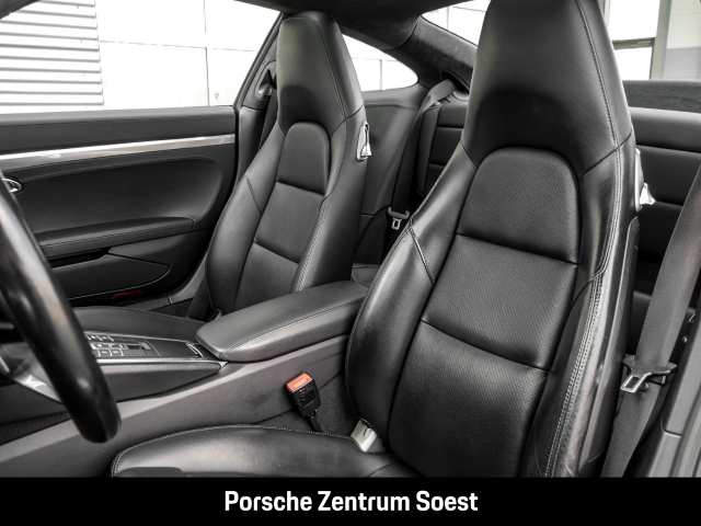 Porsche 991 Carrera 4