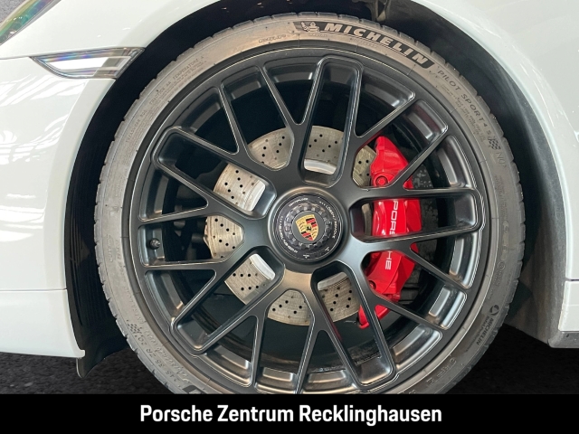 Porsche 991 -1 (911) Carrera 4 GTS